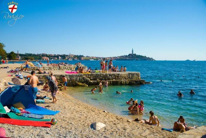 Apartman Sara Rovinj Buitenkant foto