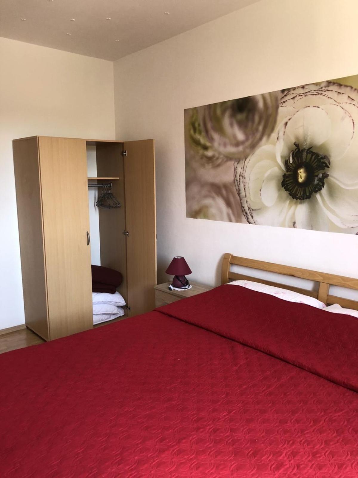 Apartman Sara Rovinj Buitenkant foto