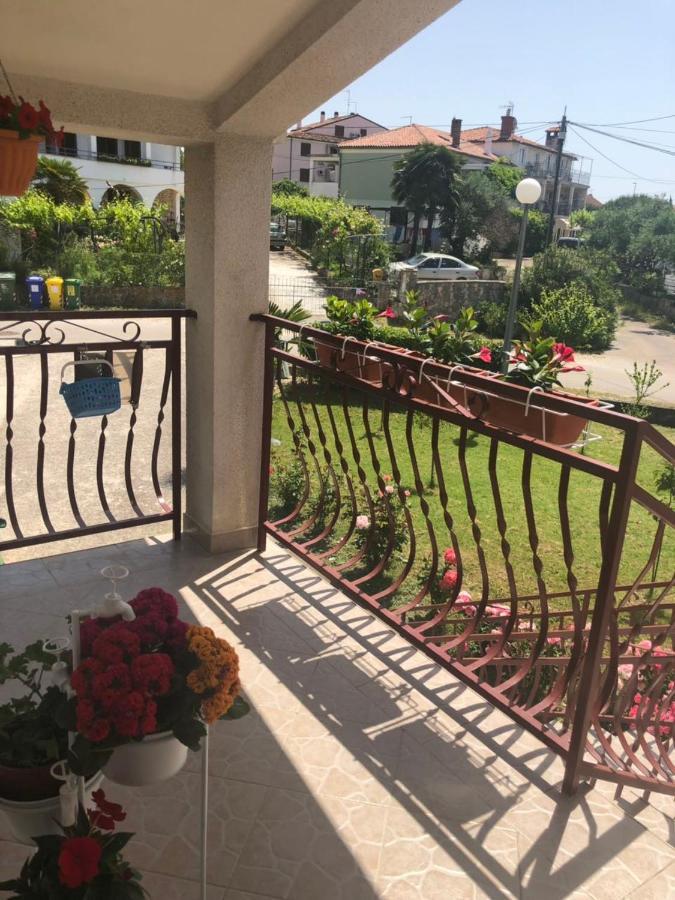 Apartman Sara Rovinj Buitenkant foto