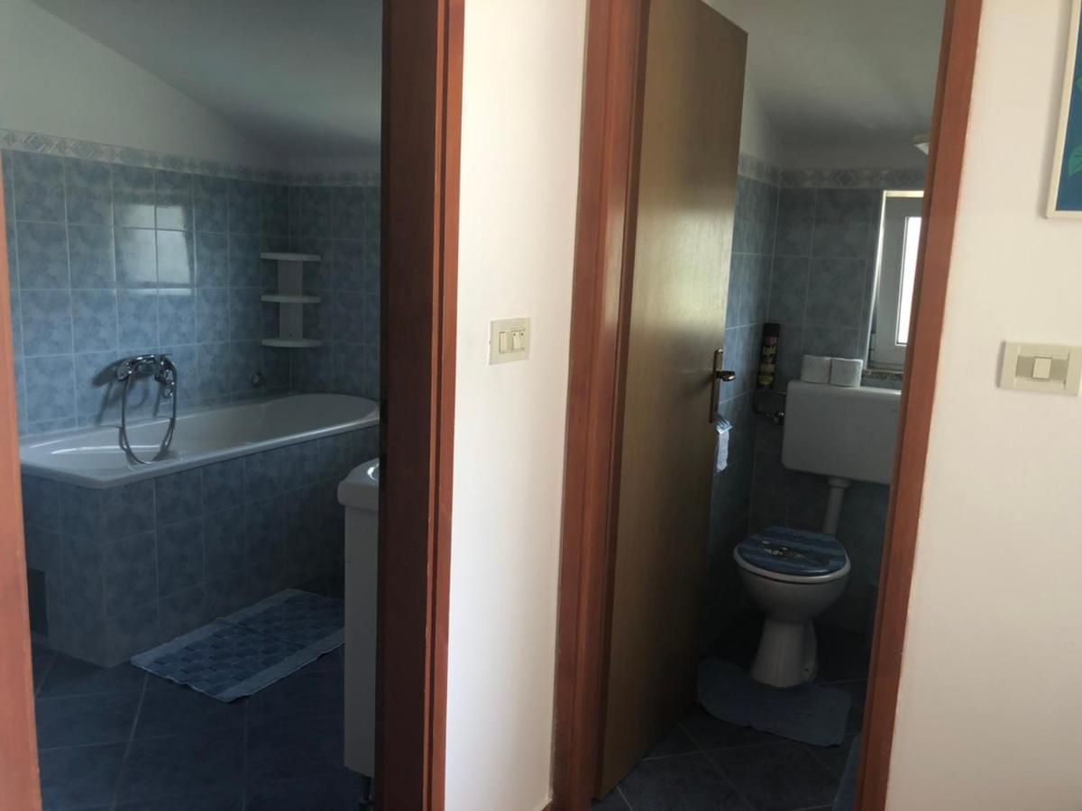Apartman Sara Rovinj Buitenkant foto